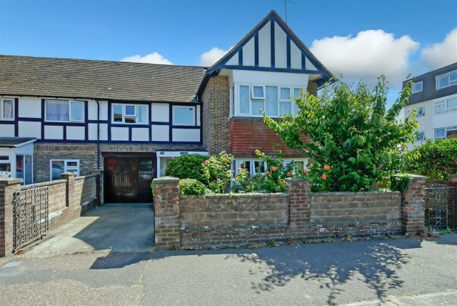 Irvine Road, Littlehampton