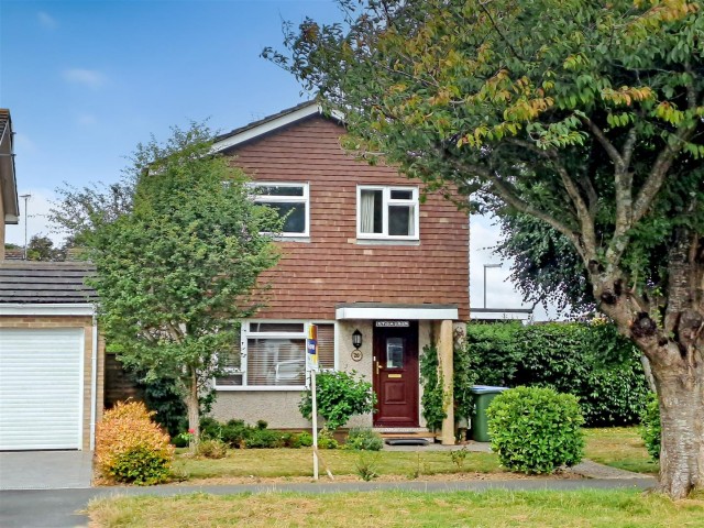 White Horses Way, South Beaumont Park, Littlehampton