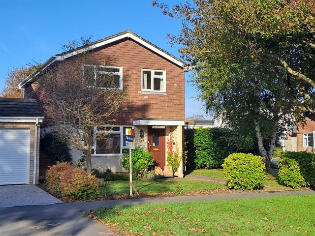 White Horses Way, South Beaumont Park, Littlehampton