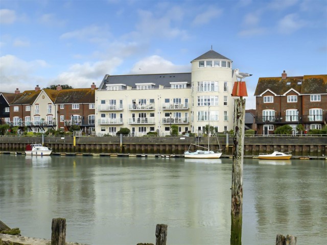 Mariners Quay, Littlehampton