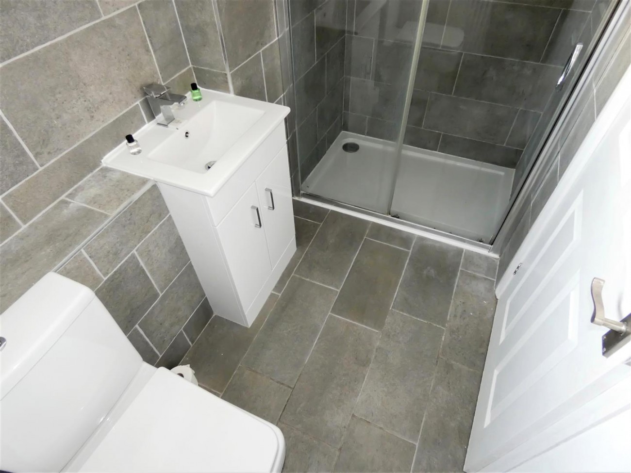 Shower Room (Ground Floor)