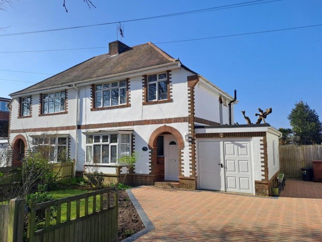 Old Manor Road, Rustington